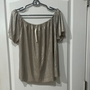Fleur Elise Sz M Beige Metallic Off-Shoulder Top NWT